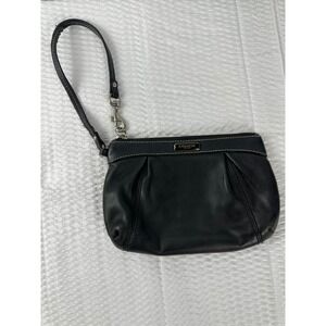 Coach Black Leather Pleated Wristlet‎